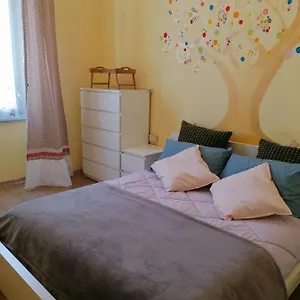 La Volpe Gialla , Savona Italia